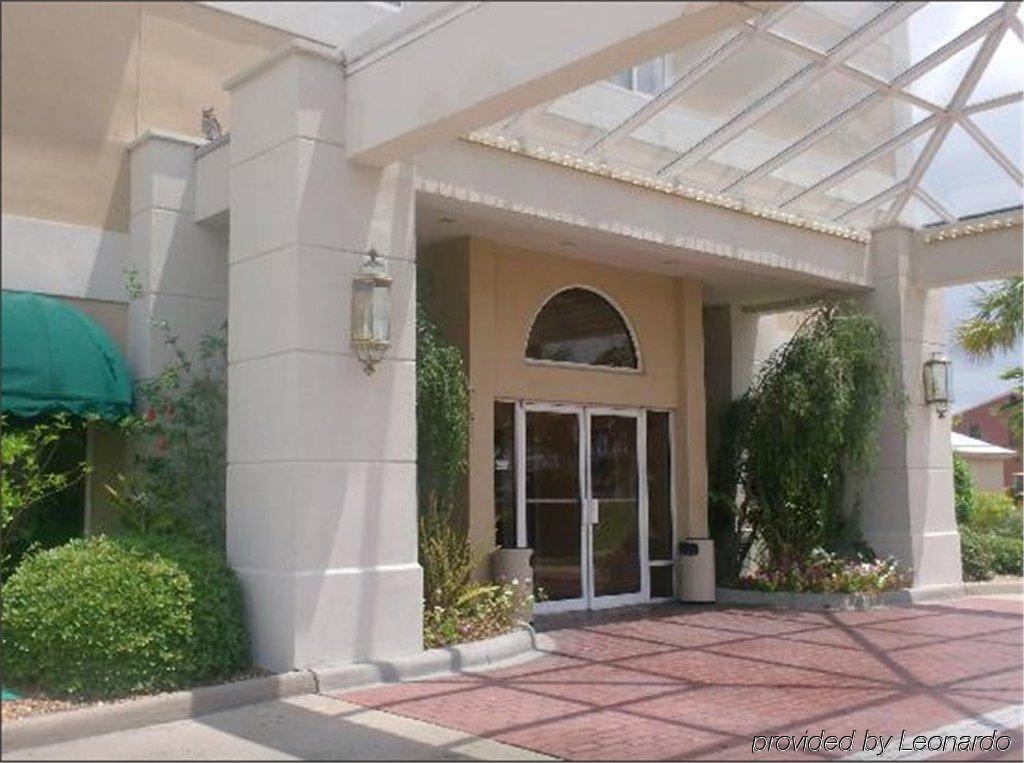 Quality Suites Lake Charles Downtown Exterior foto
