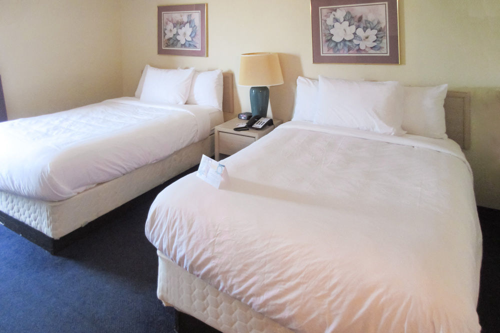 Quality Suites Lake Charles Downtown Exterior foto