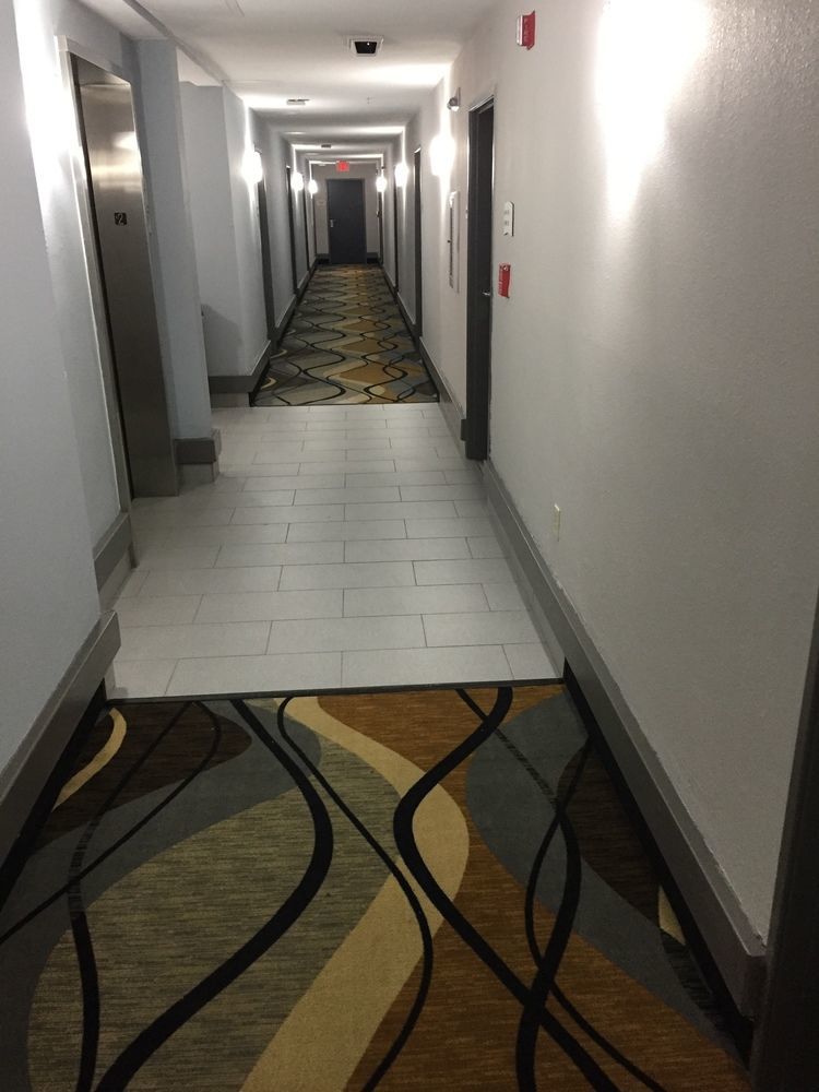 Quality Suites Lake Charles Downtown Exterior foto