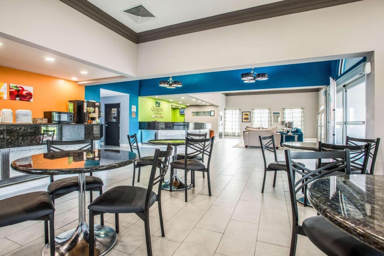 Quality Suites Lake Charles Downtown Exterior foto